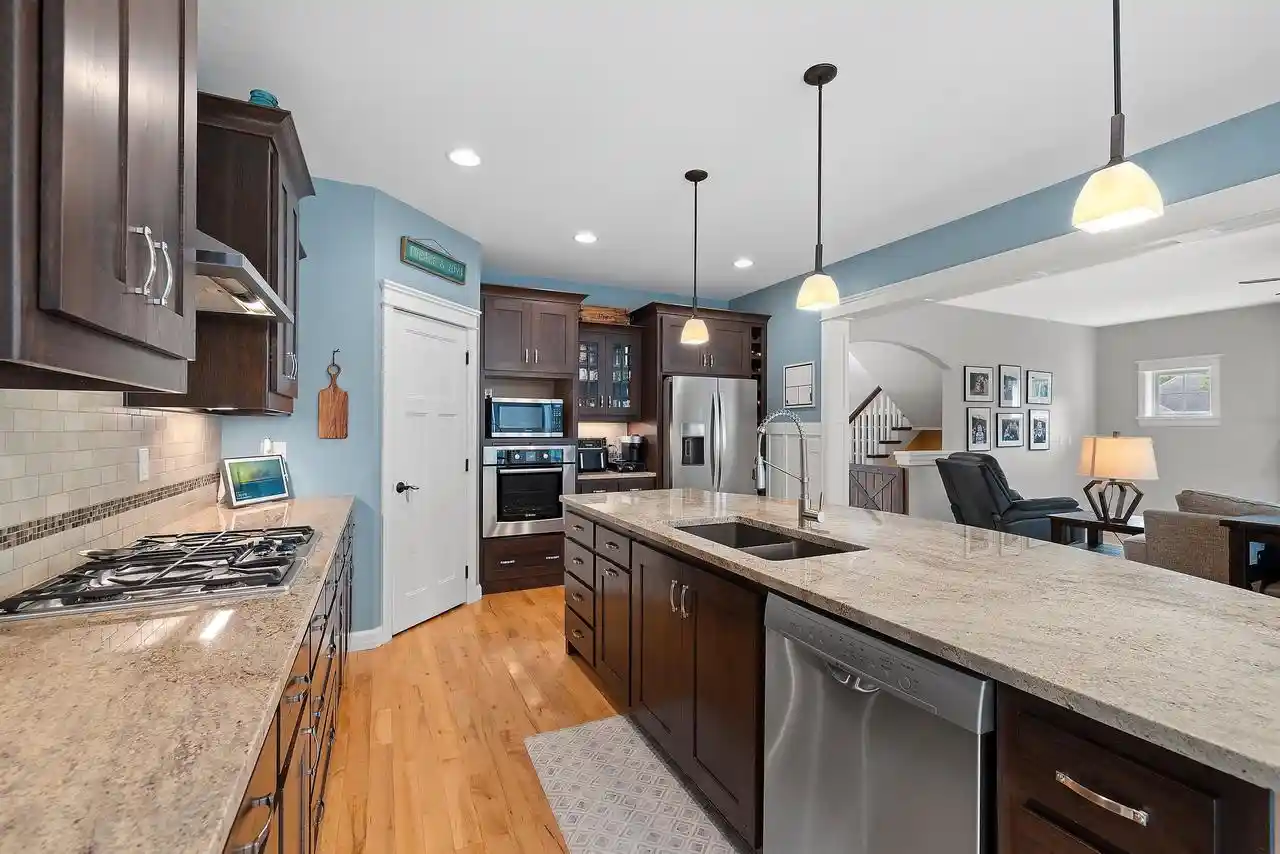 Photo 2 of Single family home for sale at 3562 Abbey Ct, Green Bay, WI 54313 | MLS# 50332789 | Listing updated on 2026-09-18
