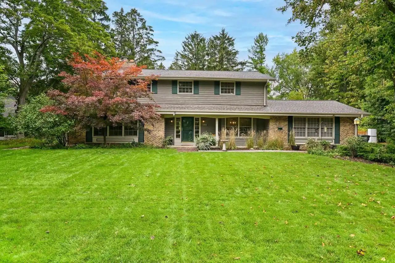 Photo 1 of Single family home for sale at 9506 N Wakefield Ct, Milwaukee, WI 53217 | MLS# 1980879 | Listing updated on 2026-09-17