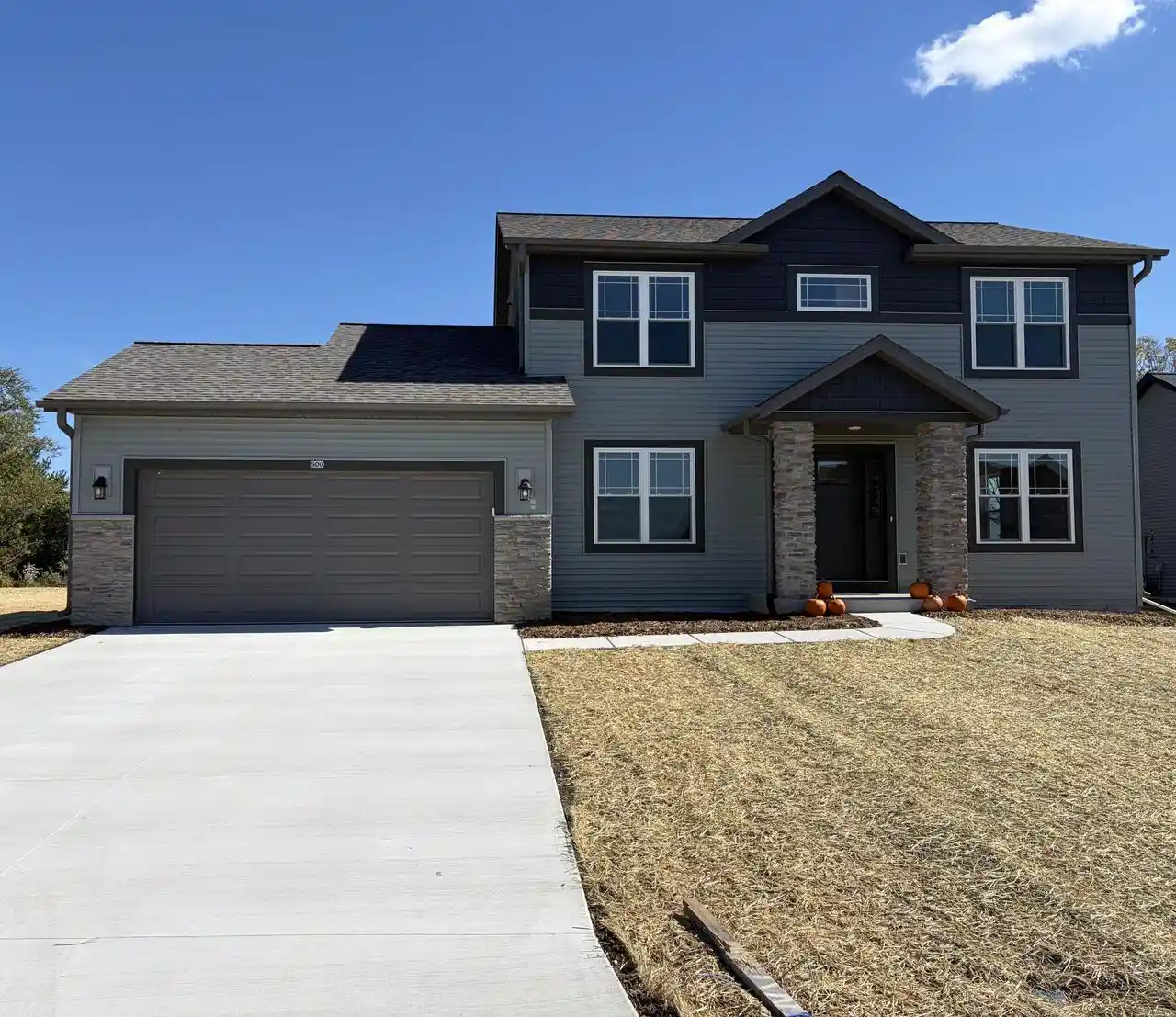 Photo 1 of Single family home for sale at 500 Golf Dr, Jefferson, WI 53549 | MLS# 1980872 | Listing updated on 2026-10-06
