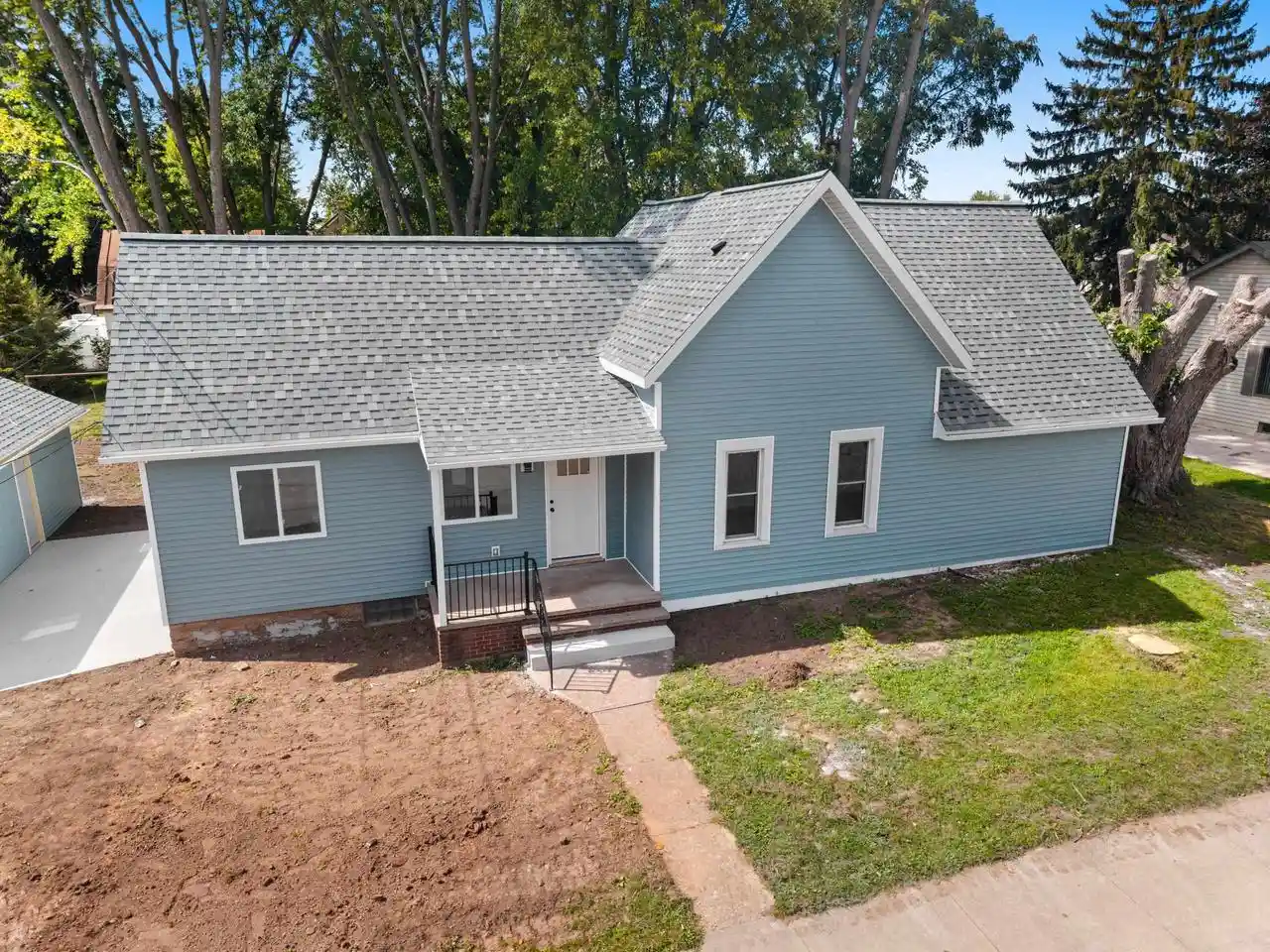 Photo 3 of Single family home for sale at 119 Mckinley St, Kaukauna, WI 54130 | MLS# 50332753 | Listing updated on 2026-09-23