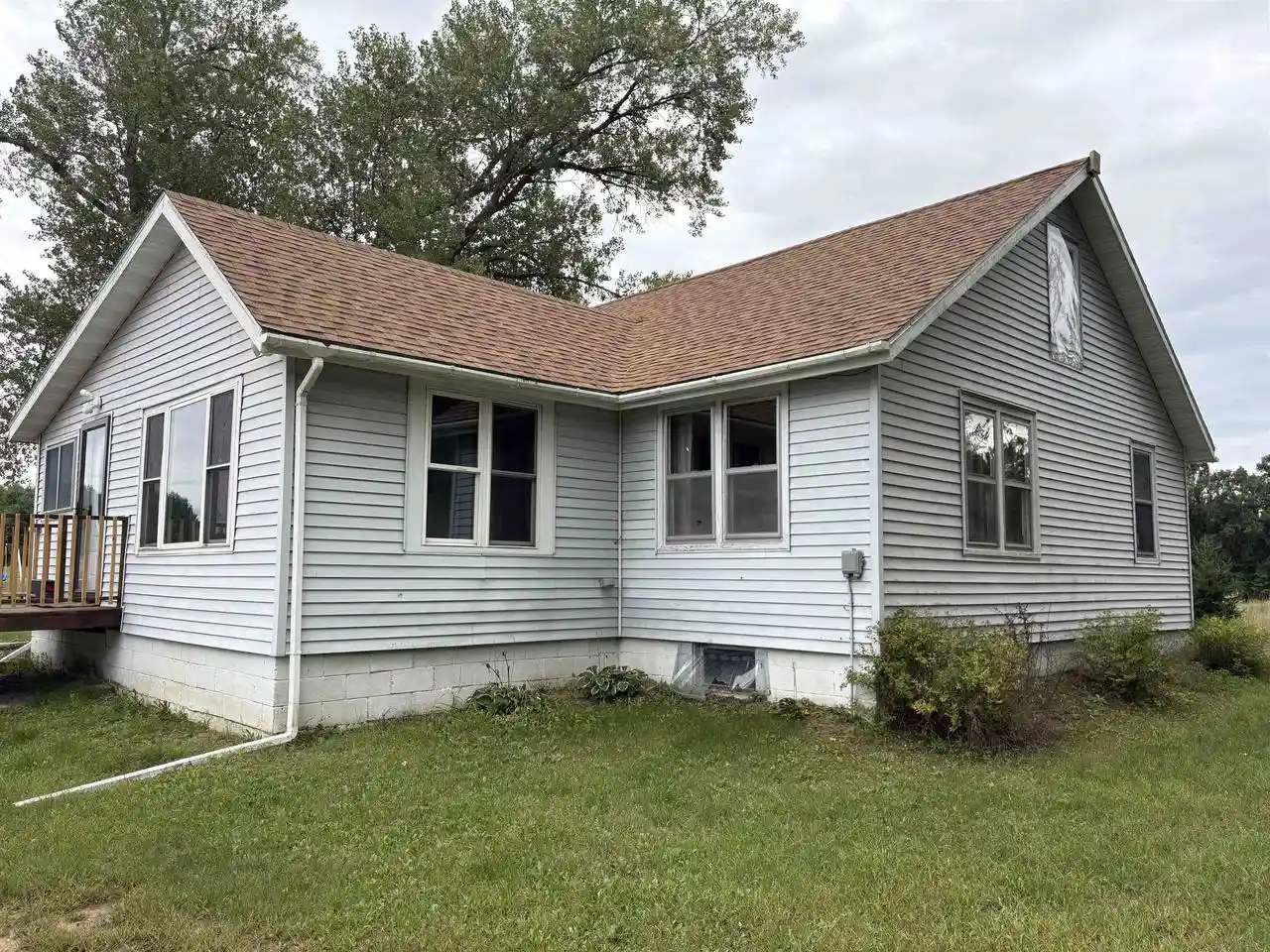 Photo 1 of Single family home for sale at N1640 19th Avenue, Wautoma, WI 54982 | MLS# 2032822 | Listing updated on 2026-09-16