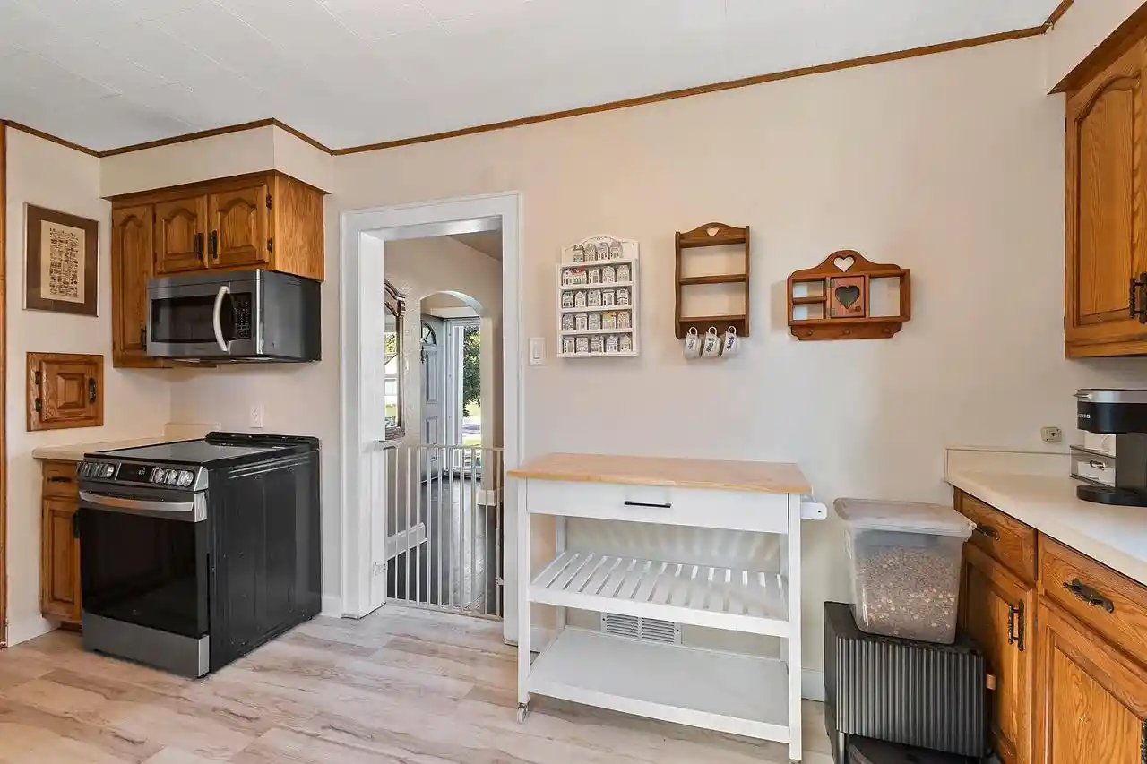 Photo 3 of Single family home for sale at 1109 12th Avenue, Green Bay, WI 54304 | MLS# 50332787 | Listing updated on 2026-09-22