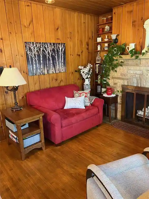 Photo 2 of Single family home for sale at 414 E River Ave, Ladysmith, WI 54848 | MLS# 1605122 | Listing updated on 2026-09-17