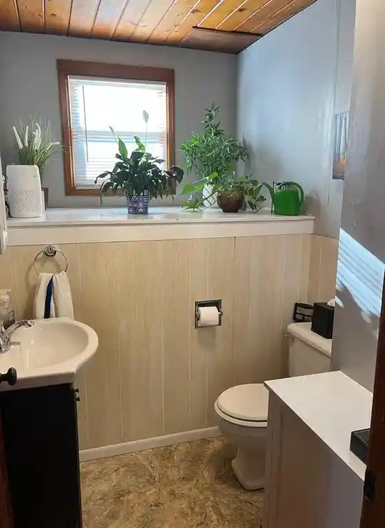 Photo 4 of Single family home for sale at 414 E River Ave, Ladysmith, WI 54848 | MLS# 1605122 | Listing updated on 2026-09-17