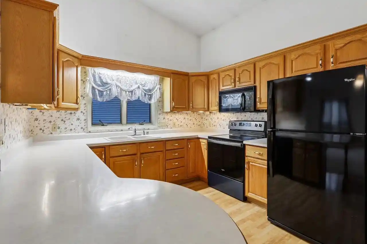 Photo 4 of Condo for sale at 20 Village Homes Dr, Waunakee, WI 53597 | MLS# 2032827 | Listing updated on 2026-10-01