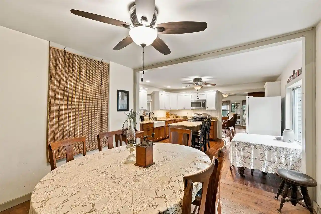 Photo 3 of Single family home for sale at 17857 Old County Farm Dr, Richland Center, WI 53581 | MLS# 2032829 | Listing updated on 2026-10-09