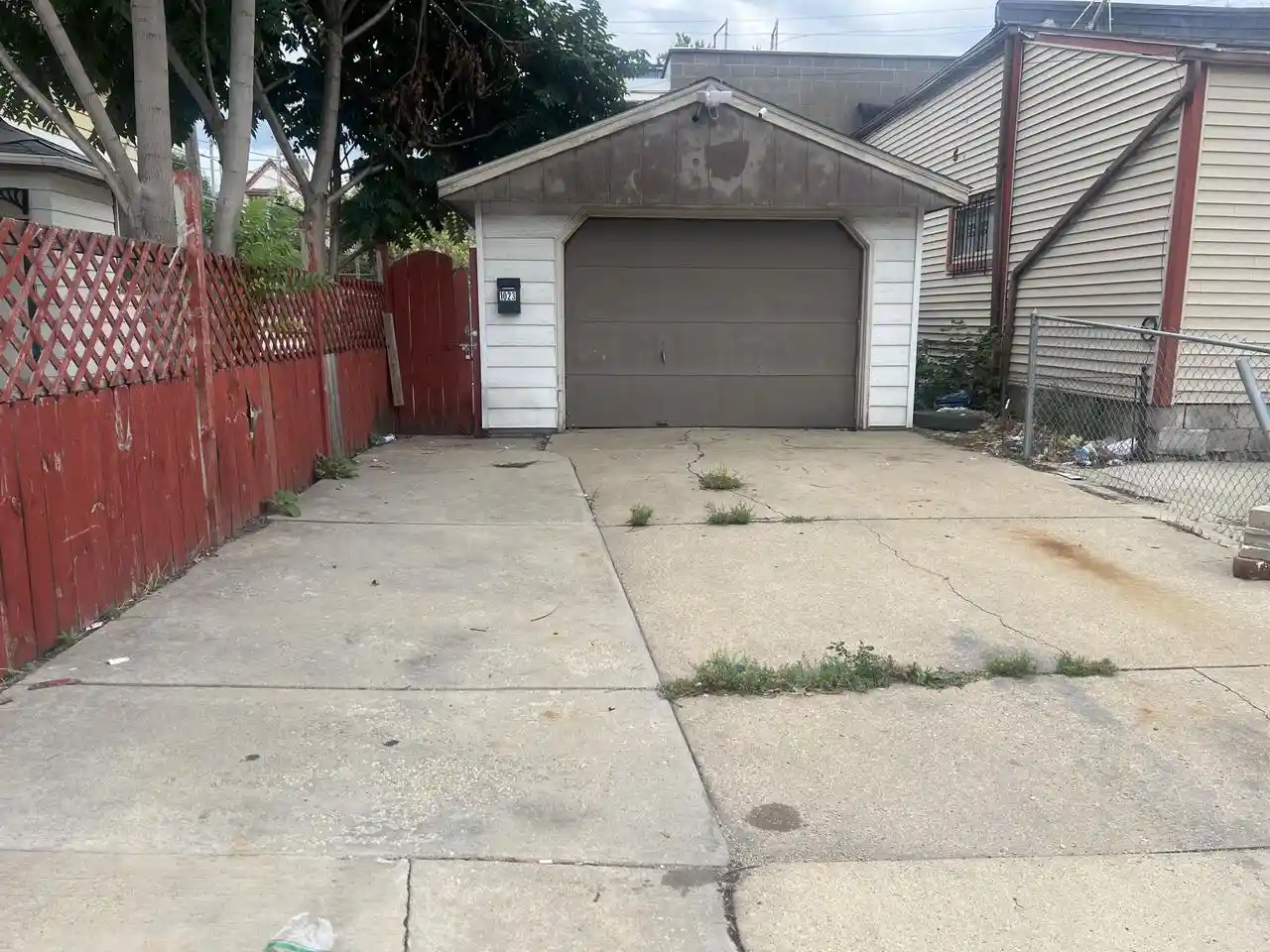 Photo 1 of Single family home for sale at 1023 W Greenfield Ave, Milwaukee, WI 53204 | MLS# 1980892 | Listing updated on 2026-09-16