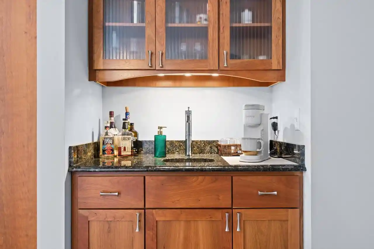 Photo 1 of Condo for sale at 606 W Wisconsin Ave #1301, Milwaukee, WI 53203 | MLS# 1980894 | Listing updated on 2026-10-07