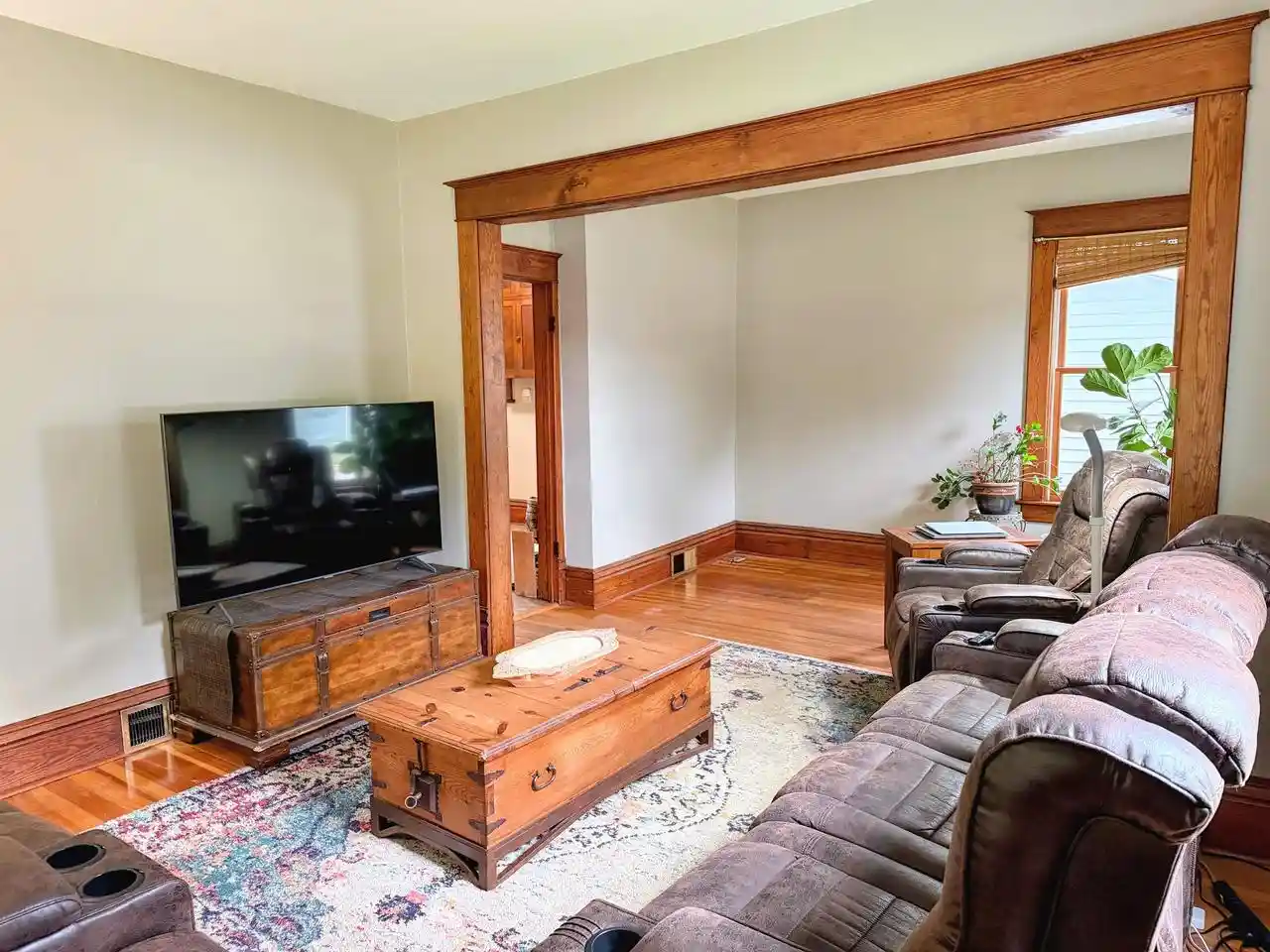 Photo 2 of Single family home for sale at 503 S Wacouta Ave, Prairie Du Chien, WI 53821 | MLS# 2032832 | Listing updated on 2026-09-21