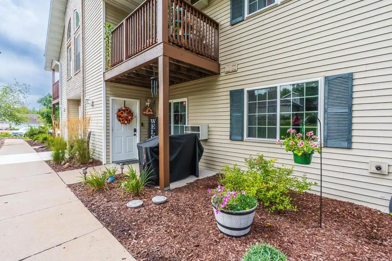 Condo for sale at 7320 Whitespire Rd # 4, Schofield, WI 54476 | MLS# 22604608