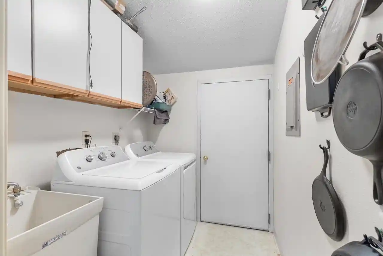 Photo 3 of Condo for sale at 500 W Bender Rd #13, Glendale, WI 53217 | MLS# 1980895 | Listing updated on 2026-09-17