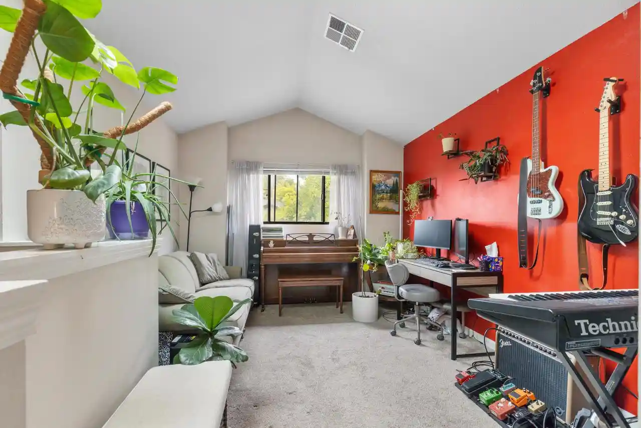 Photo 4 of Condo for sale at 500 W Bender Rd #13, Glendale, WI 53217 | MLS# 1980895 | Listing updated on 2026-09-17