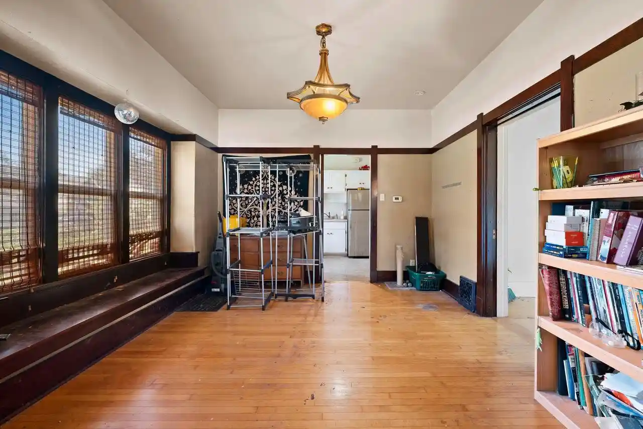 Photo 2 of Single family home for sale at 508 S Maple Ave, Green Bay, WI 54303 | MLS# 50332793 | Listing updated on 2026-09-18