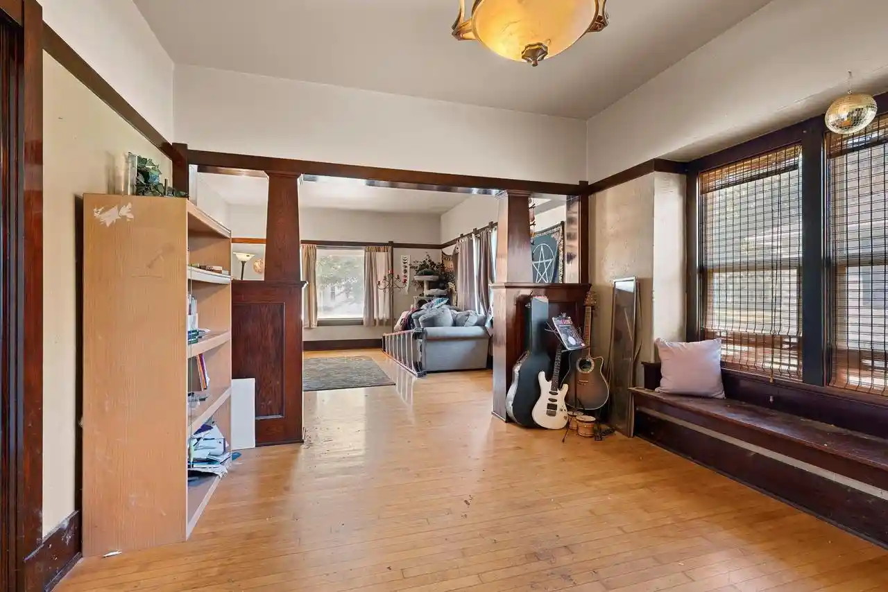 Photo 3 of Single family home for sale at 508 S Maple Ave, Green Bay, WI 54303 | MLS# 50332793 | Listing updated on 2026-09-18