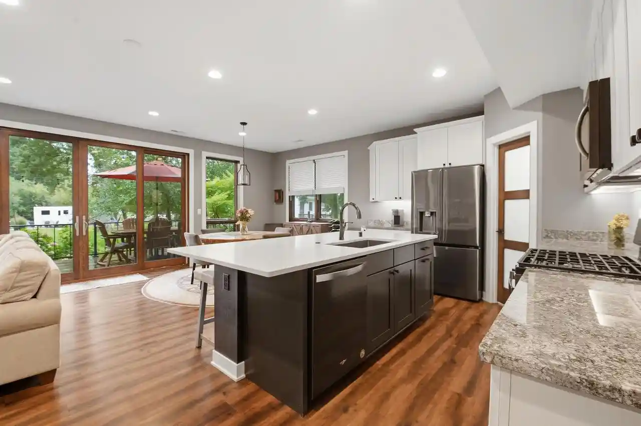 Photo 3 of Single family home for sale at 34215 Venice Park Rd, Delafield, WI 53018 | MLS# 1980901 | Listing updated on 2026-09-21
