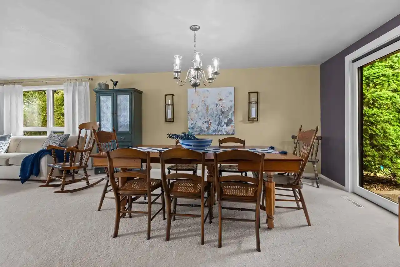 Photo 3 of Single family home for sale at 2663 Woodcrest Dr, Neenah, WI 54956 | MLS# 50332797 | Listing updated on 2026-09-23