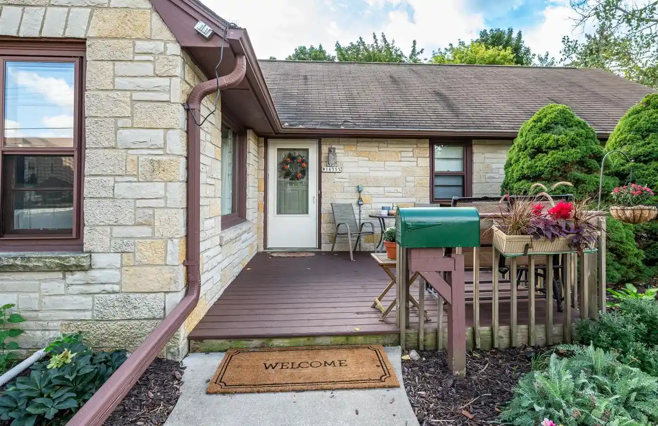 Photo 2 of Single family home for sale at N90w16555 Roosevelt Dr, Menomonee Falls, WI 53051 | MLS# 1980910 | Listing updated on 2026-09-22