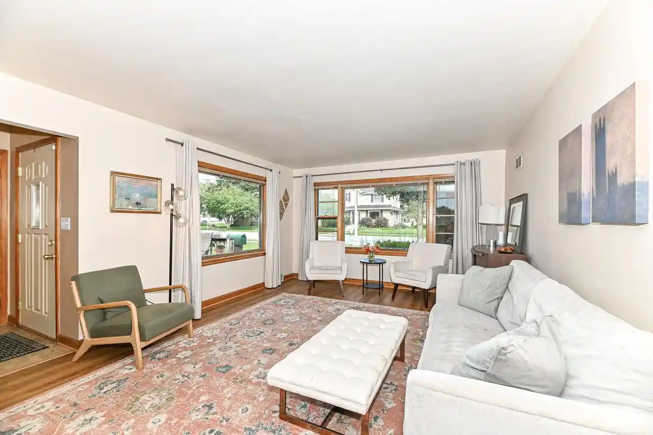 Photo 4 of Single family home for sale at N90w16555 Roosevelt Dr, Menomonee Falls, WI 53051 | MLS# 1980910 | Listing updated on 2026-09-22