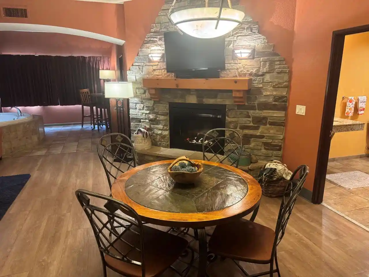 Photo 3 of Condo for sale at 2411 River Rd #2318, Wisconsin Dells, WI 53965 | MLS# 2032837 | Listing updated on 2026-09-16