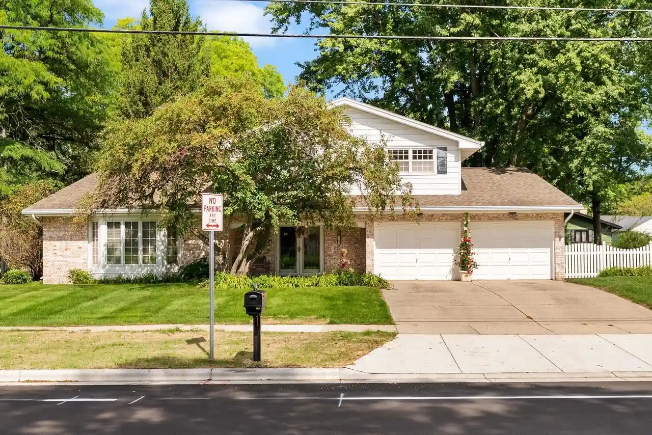 Photo 1 of Single family home for sale at 2105 Ruger Ave, Janesville, WI 53545 | MLS# 2032838 | Listing updated on 2026-09-16