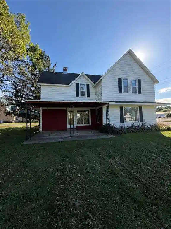 Photo 3 of Single family home for sale at 101 Allen St E, Prairie Farm, WI 54762 | MLS# 1605212 | Listing updated on 2026-09-18