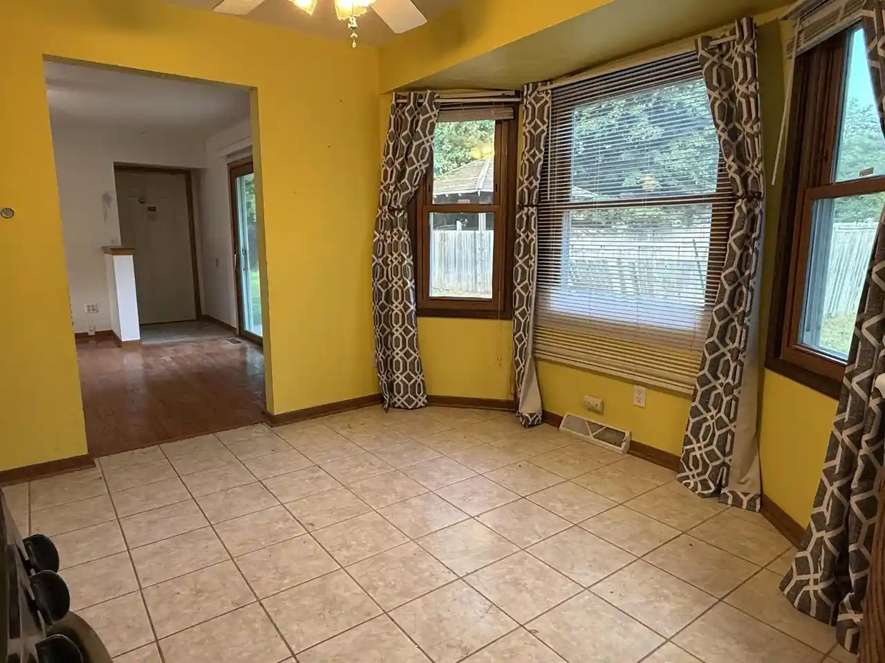Photo 2 of Sale Pending at W231s6190 Charles Dr, Waukesha, WI 53189 | MLS# 1980911 | Listing updated on 2026-09-22