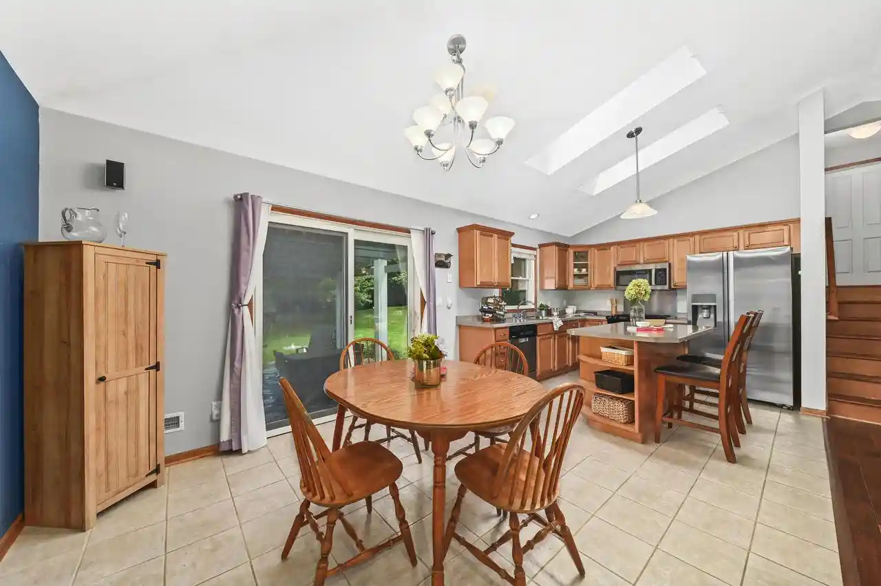 Photo 2 of Single family home for sale at N51w27864 N Courtland Cir, Pewaukee, WI 53072 | MLS# 1980921 | Listing updated on 2026-09-20