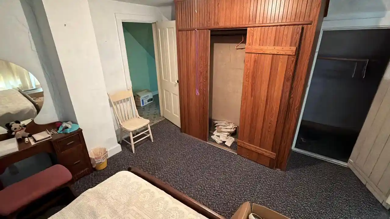 Photo 3 of Single family home for sale at 1437 Hawthorne Ave, Two Rivers, WI 54241 | MLS# 1980923 | Listing updated on 2026-09-16
