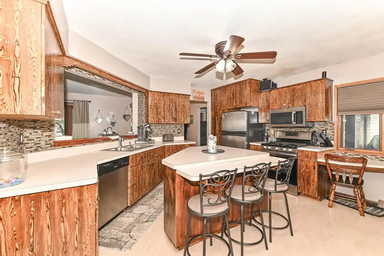 Photo 3 of Single family home for sale at 5224 S 23rd Street, Milwaukee, WI 53221 | MLS# 1980931 | Listing updated on 2026-10-04