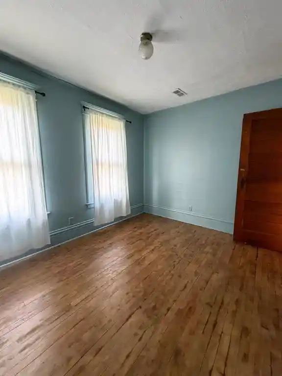 Photo 4 of Single family home for sale at 410 Jefferson St, Stanley, WI 54768 | MLS# 1605181 | Listing updated on 2026-09-18