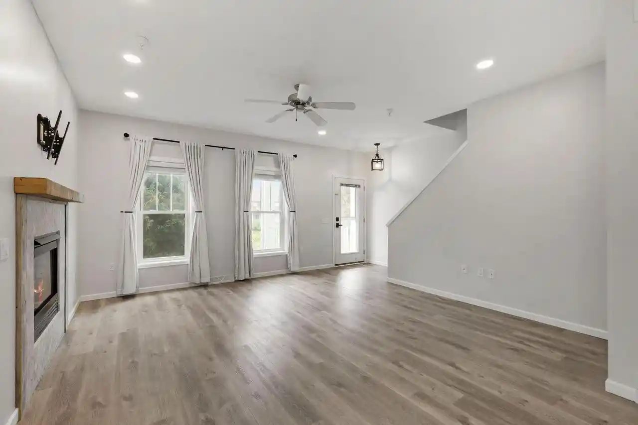 Photo 4 of Condo for sale at 3929 Maple Grv Dr, Madison, WI 53719 | MLS# 1980940 | Listing updated on 2026-09-17