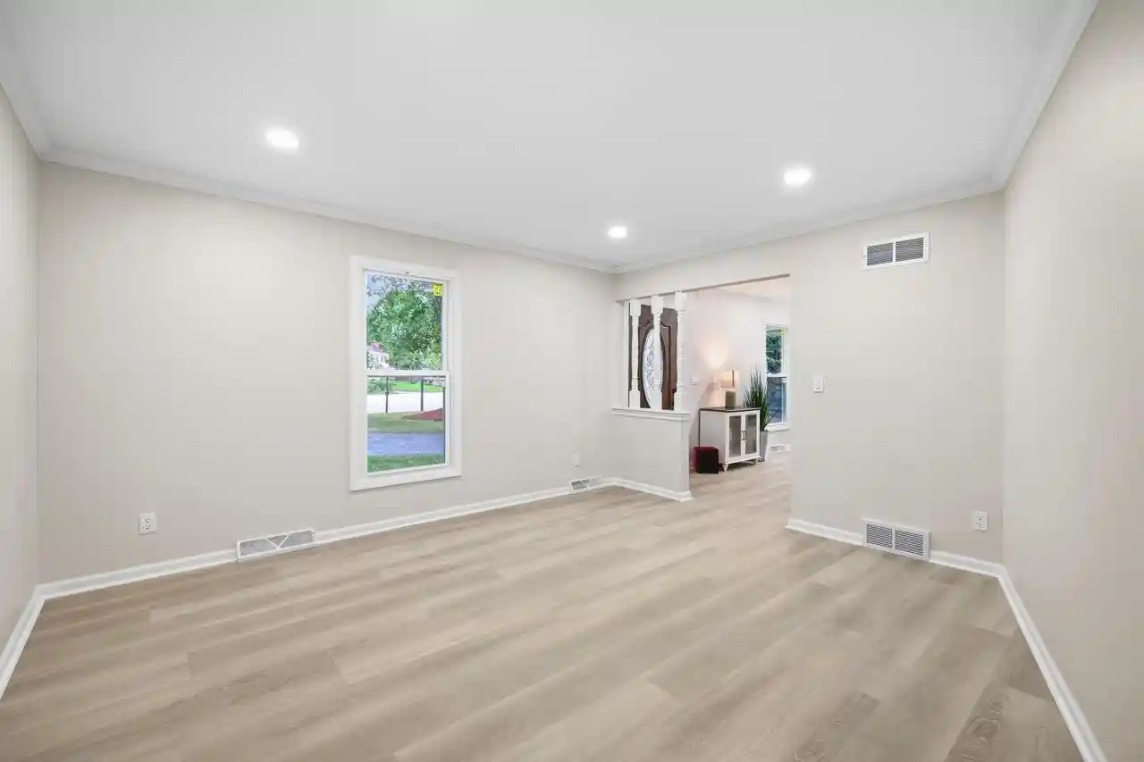 Photo 3 of Single family home for sale at 21195 Bramblewood Trl, Brookfield, WI 53045 | MLS# 1980943 | Listing updated on 2026-09-25
