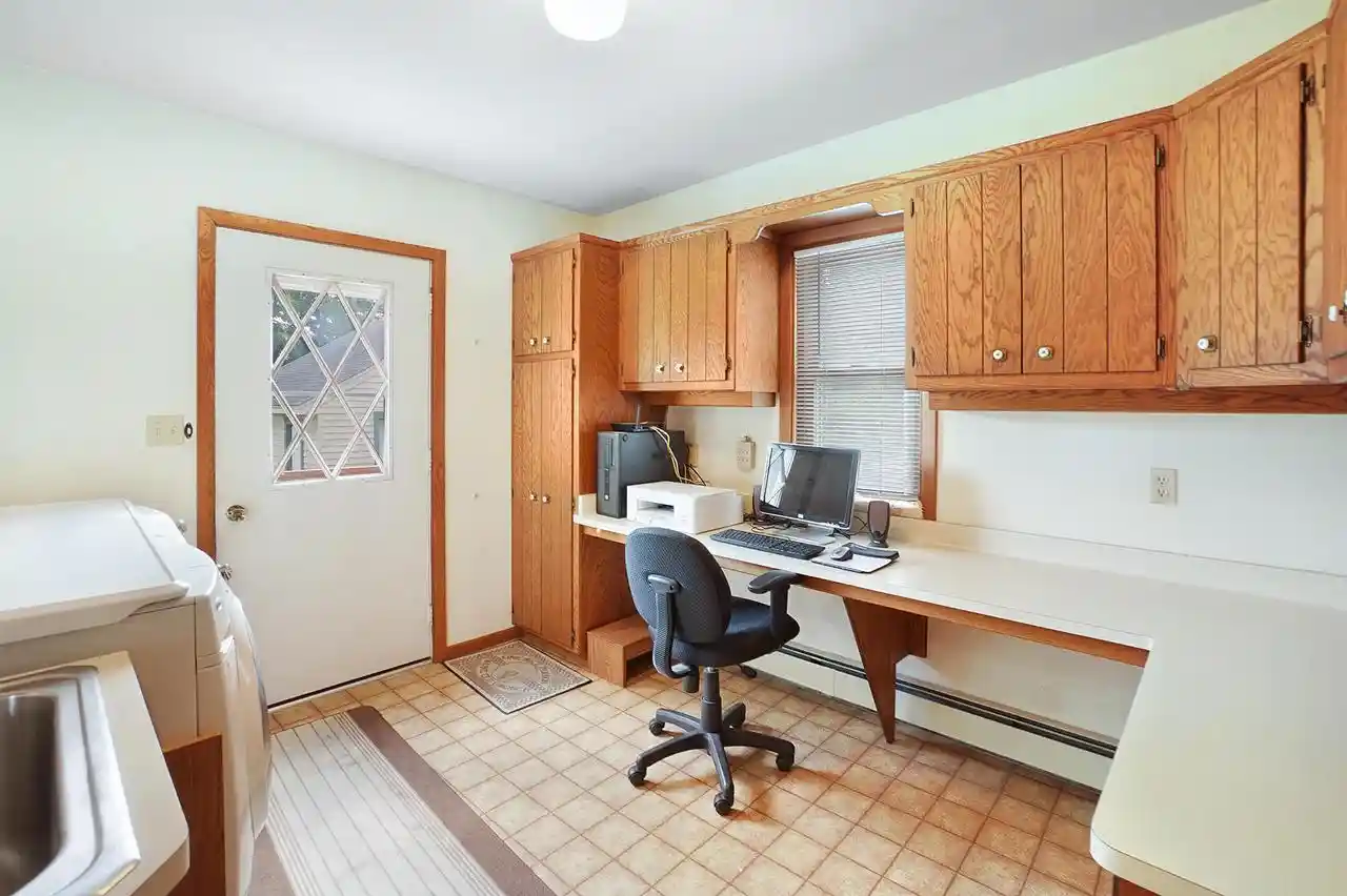 Photo 3 of Single family home for sale at 5786 River Rd, West Bend, WI 53095 | MLS# 1980955 | Listing updated on 2026-10-07