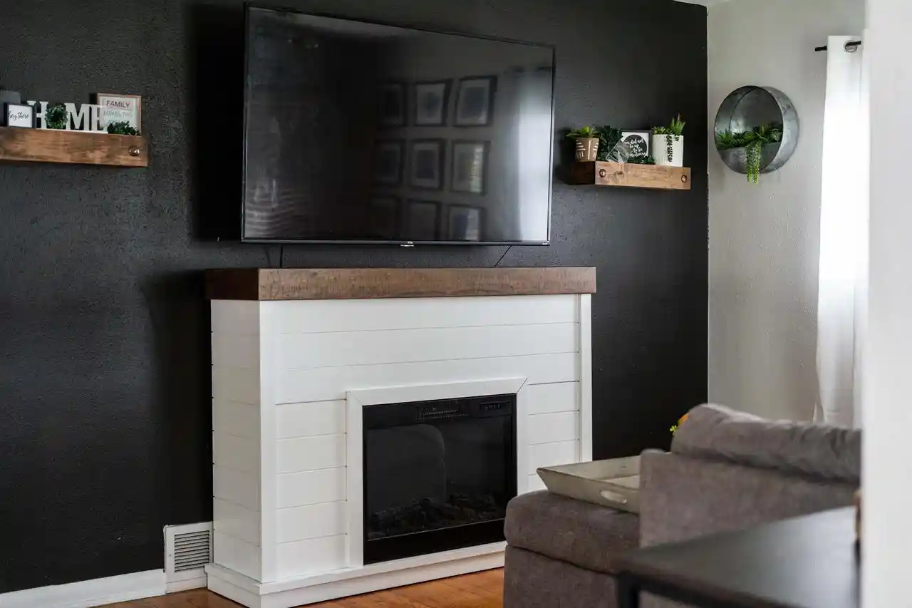Photo 3 of Single family home for sale at 15565 Carpenter Rd, Brookfield, WI 53005 | MLS# 1980959 | Listing updated on 2026-09-17
