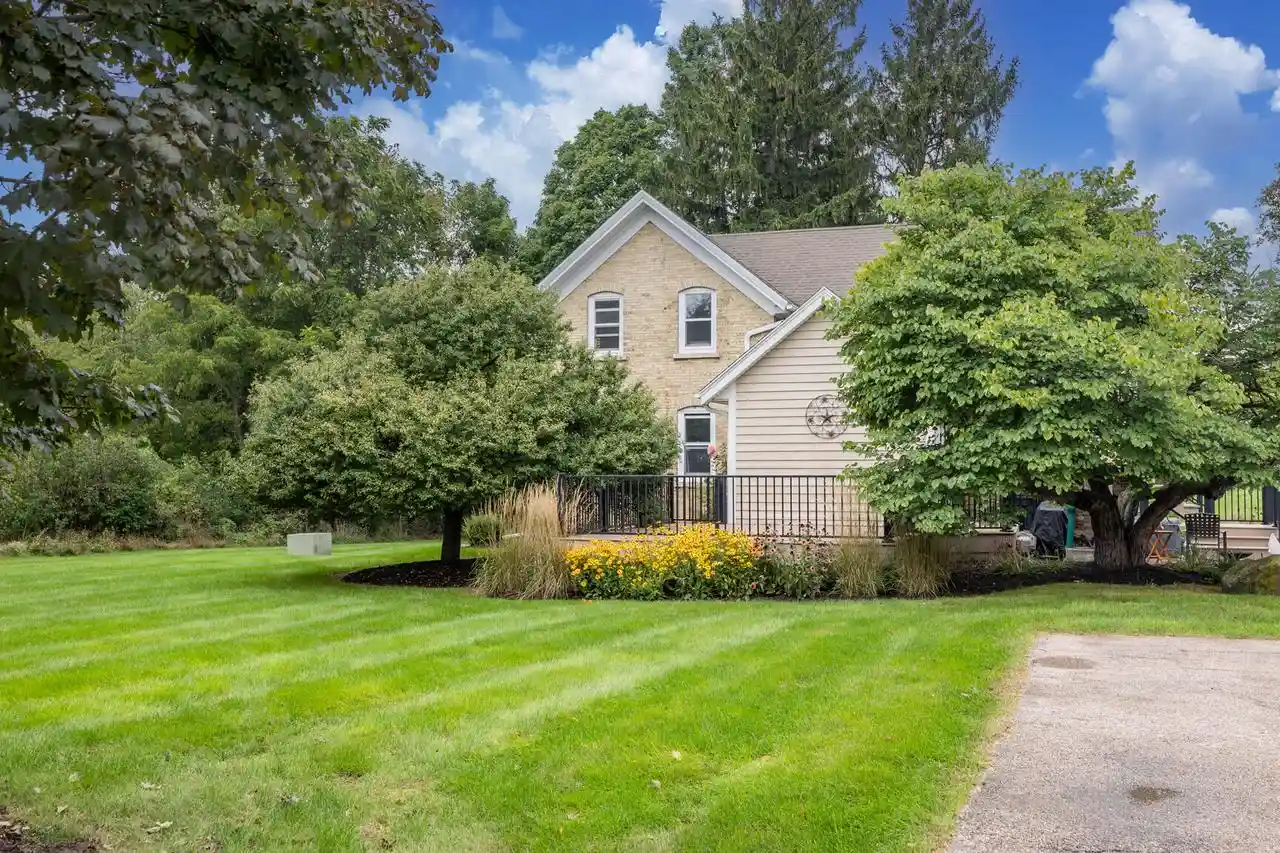 Photo 2 of Single family home for sale at N84w20717 Menomonee Ave, Menomonee Falls, WI 53051 | MLS# 1980962 | Listing updated on 2026-09-25