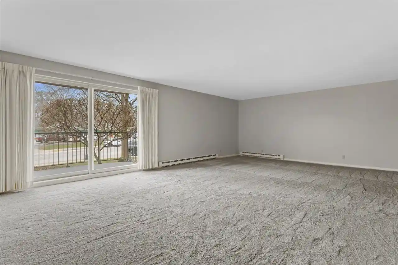Listing Photo 4 - Condo for sale in building located at 13335 Watertown Plank Rd, Elm Grove, WI 53122 - Unit #105