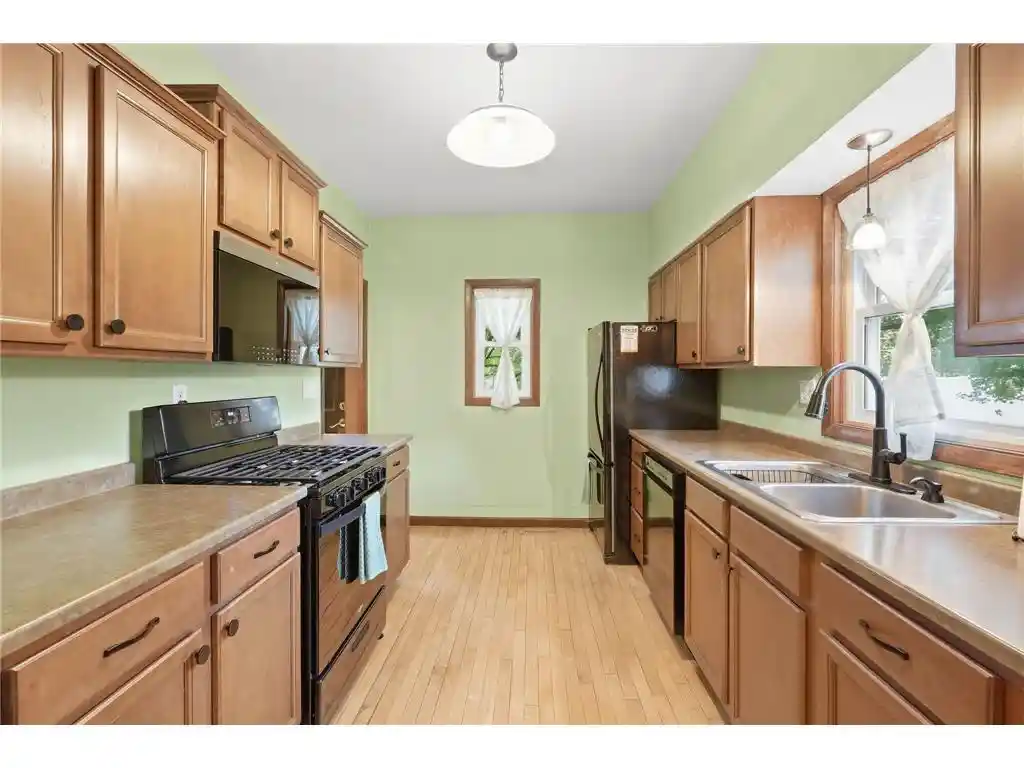 Photo 3 of Single family home for sale at 208 W Maple St, Roberts, WI 54023 | MLS# 7145754 | Listing updated on 2026-09-18