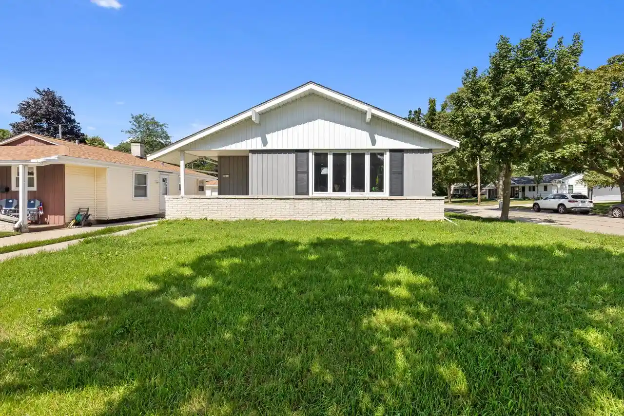 Photo 1 of Single family home for sale at 9600 W Morgan Ave, Milwaukee, WI 53228 | MLS# 1980987 | Listing updated on 2026-09-17