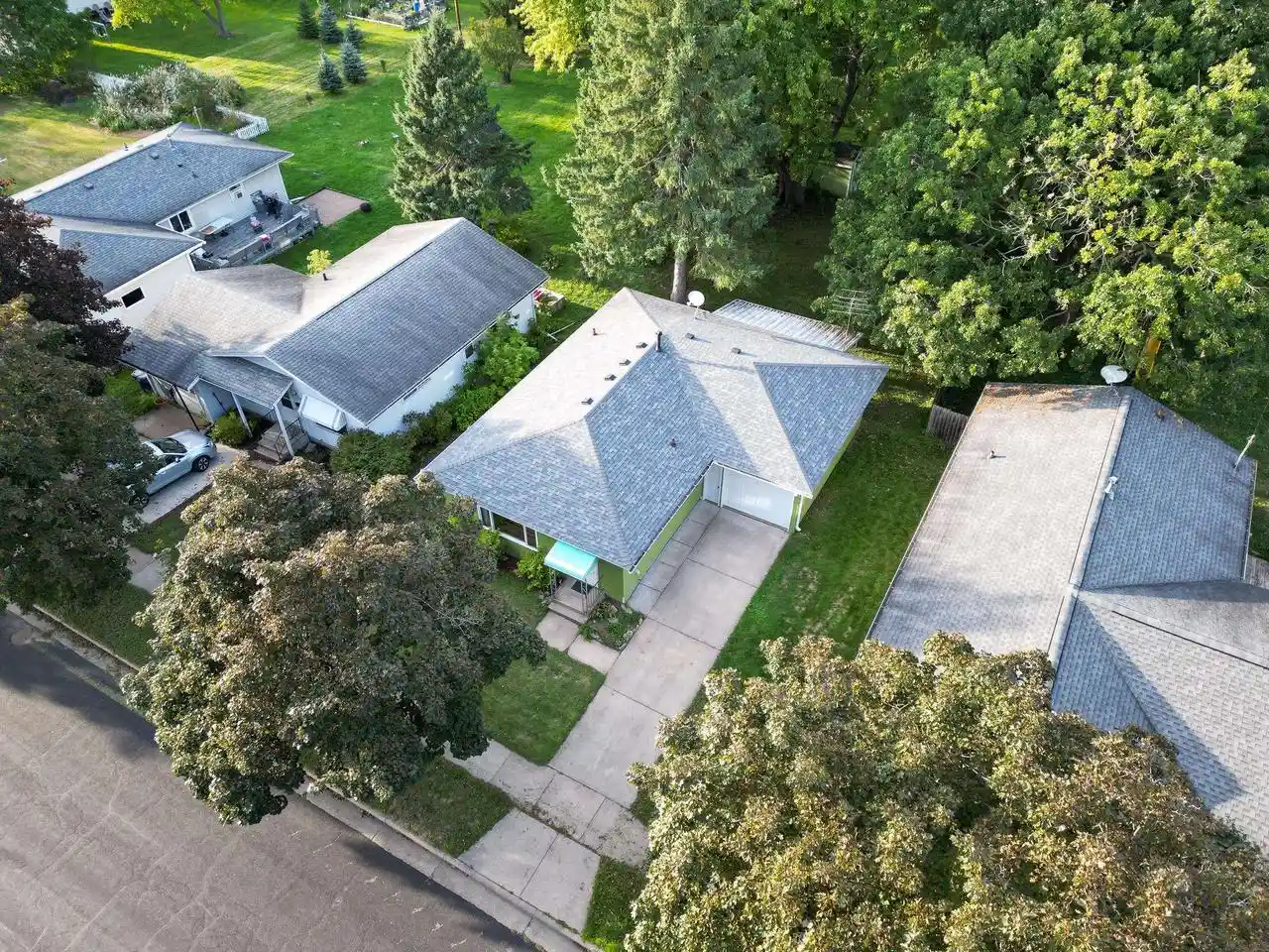 Photo 2 of Single family home for sale at 1020 Mcintosh St, Wausau, WI 54403 | MLS# 22604615 | Listing updated on 2026-09-20