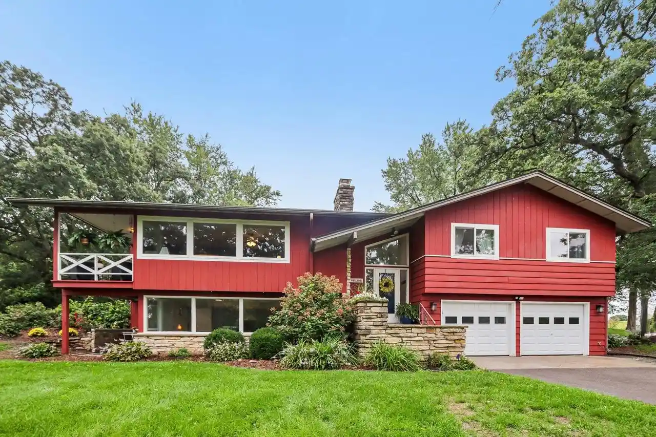 Photo 1 of Single family home for sale at W7255 Weber Rd, Lake Mills, WI 53551 | MLS# 2032865 | Listing updated on 2026-10-06