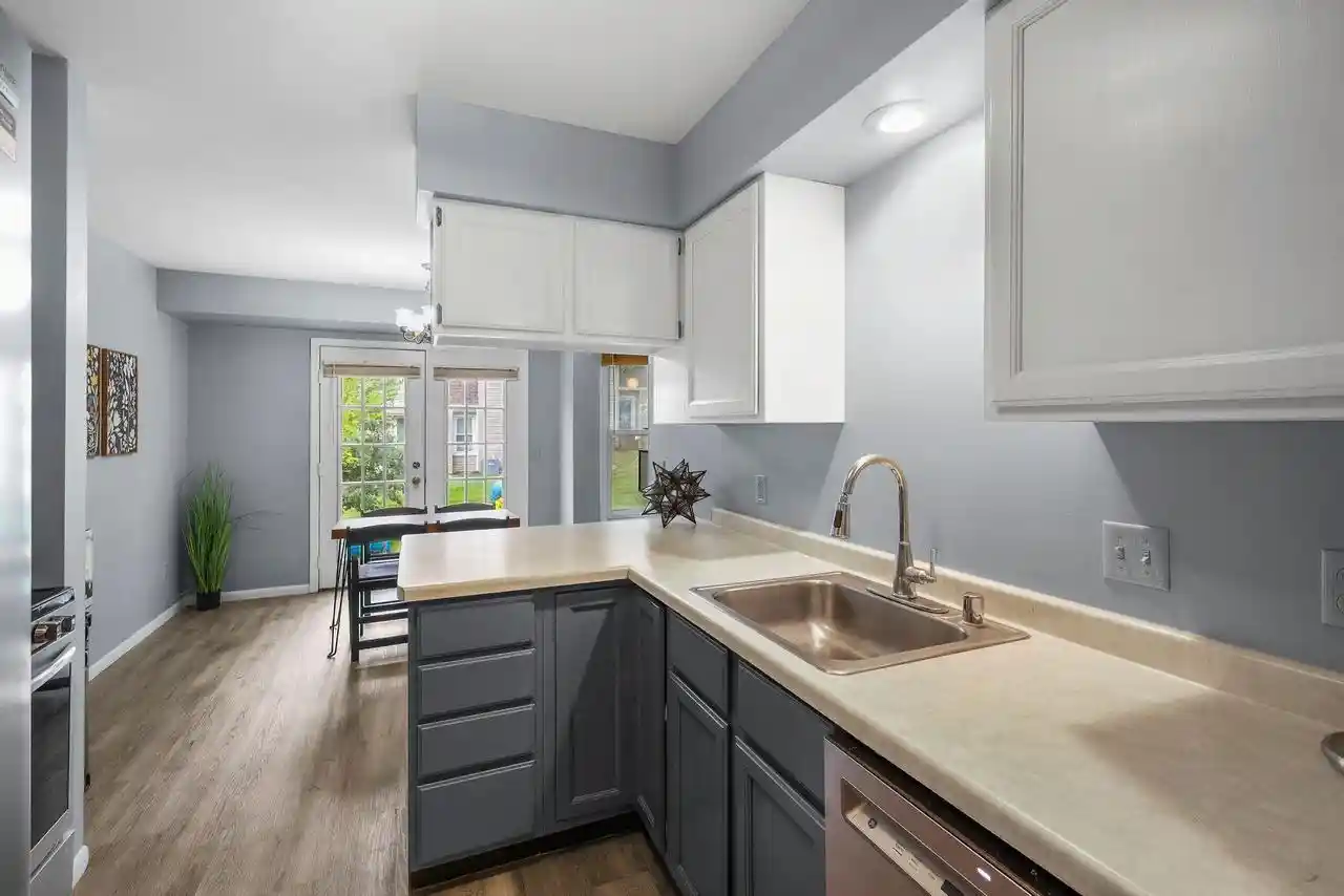 Photo 4 of Condo for sale at 891 Hemlock Dr, Verona, WI 53593 | MLS# 2032866 | Listing updated on 2026-09-22