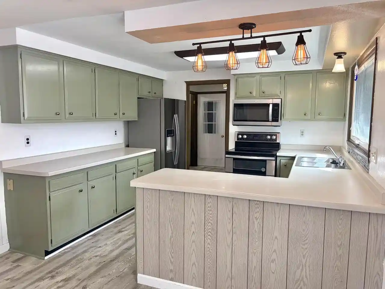 Photo 3 of Single family home for sale at 241 Butte Des Morts Dr, Menasha, WI 54952 | MLS# 50332813 | Listing updated on 2026-09-18