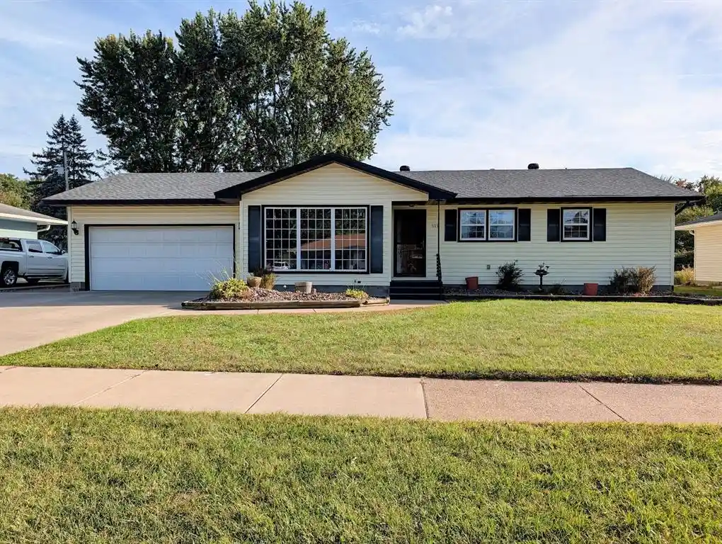 Photo 1 of Single family home for sale at 3119 Leslie Ln, Eau Claire, WI 54703 | MLS# 1605154 | Listing updated on 2026-09-22