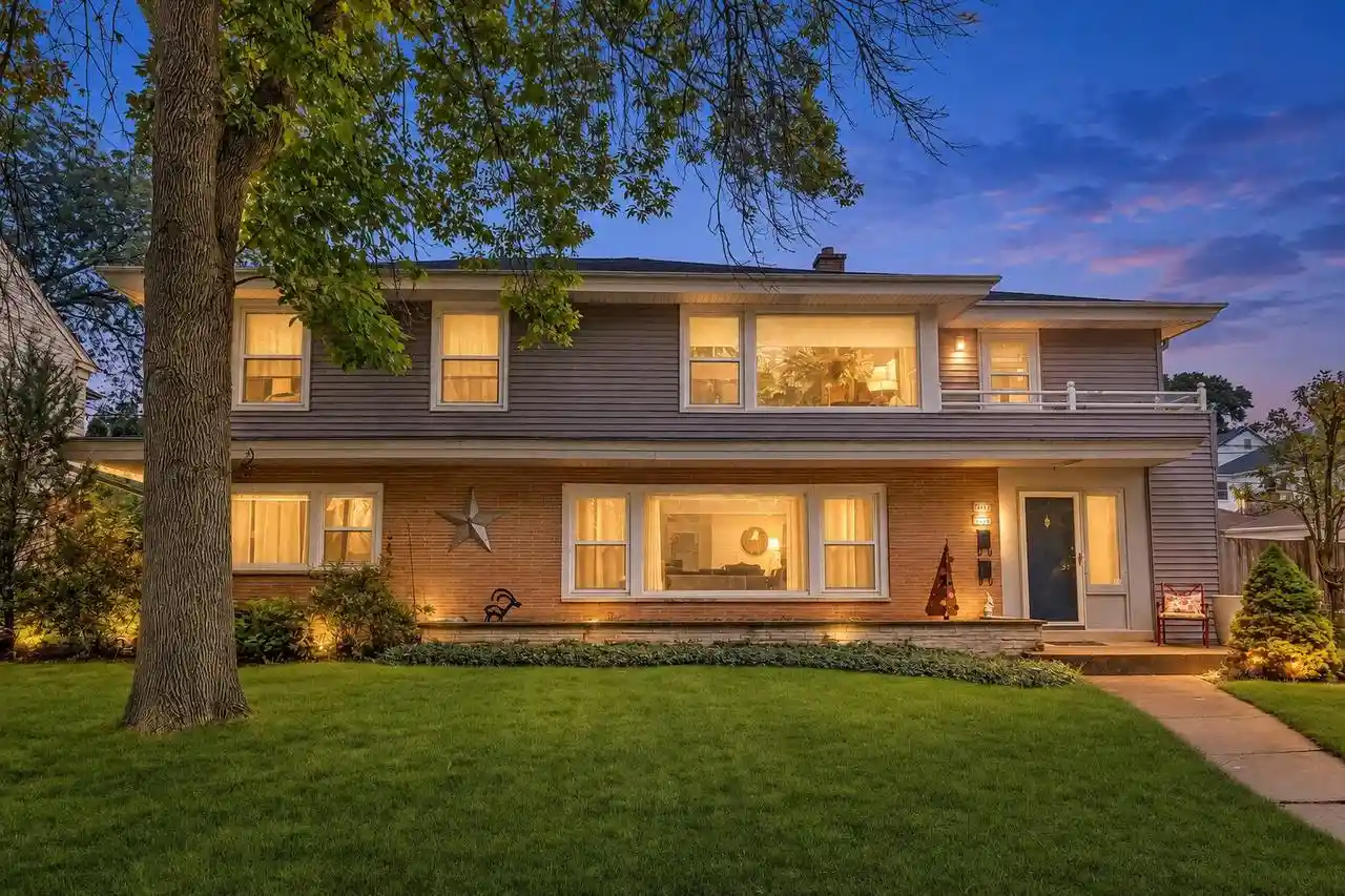 Multi family home for sale at 4441 N Wildwood Ave #4443, Milwaukee, WI 53211 | MLS# 1980998