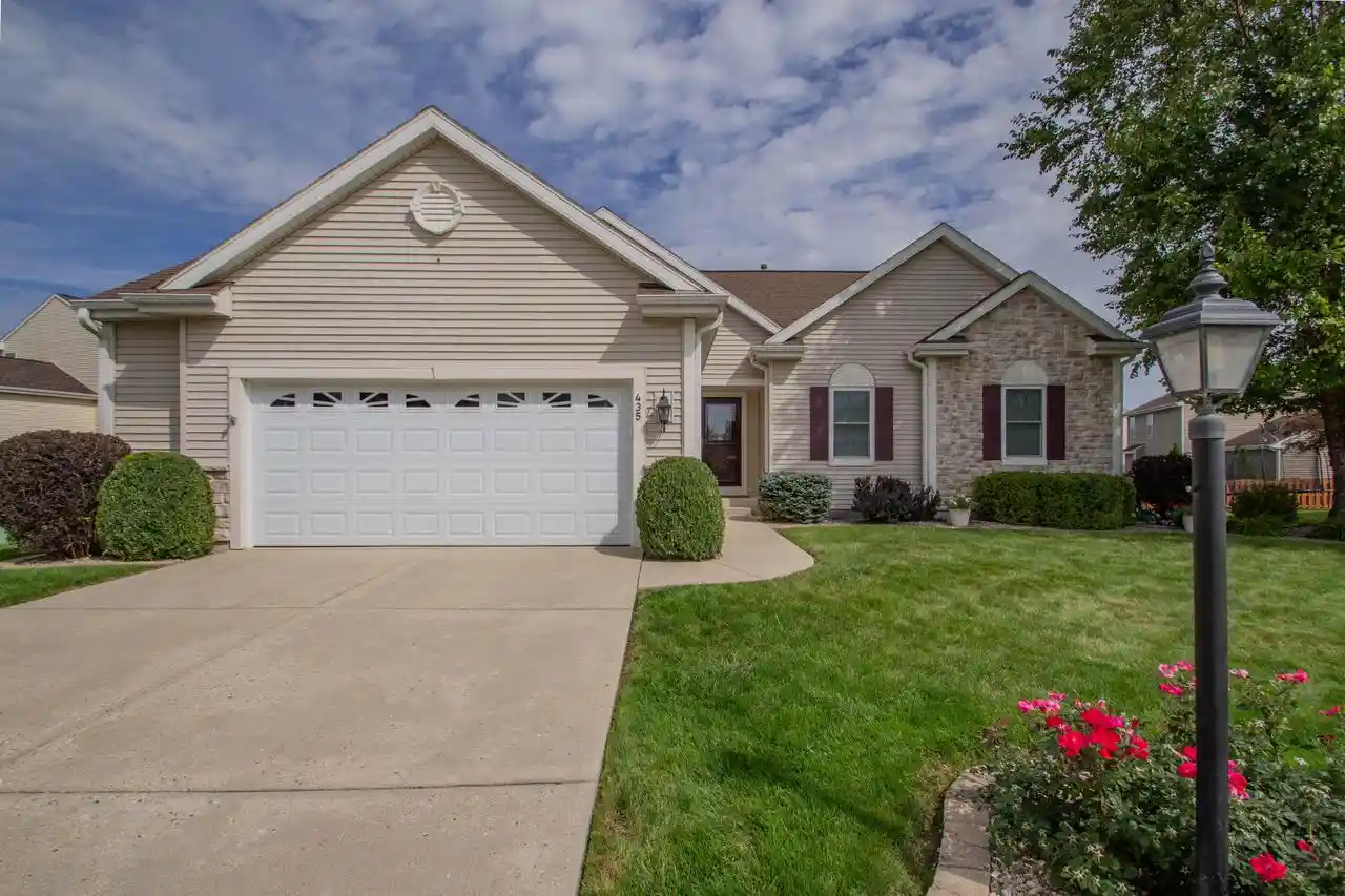 Photo 1 of Single family home for sale at 435 Crestwood Dr, Johnson Creek, WI 53038 | MLS# 1981002 | Listing updated on 2026-10-09