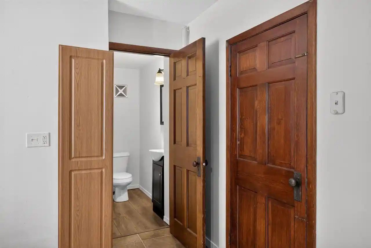 Photo 3 of Single family home for sale at 621 N Chester St, Sparta, WI 54656 | MLS# 1981004 | Listing updated on 2026-09-18