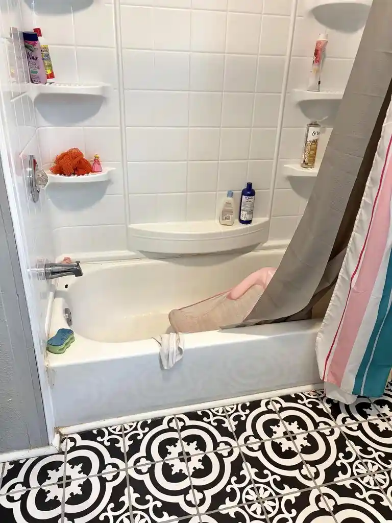Photo 2 of Single family home for sale at 504 Ceape Ave, Oshkosh, WI 54901 | MLS# 50332812 | Listing updated on 2026-09-17