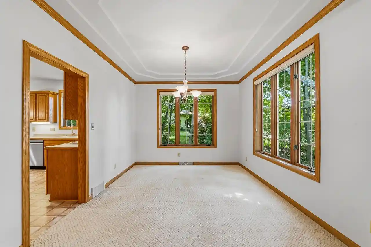 Photo 2 of Sale Pending at 911 Cobblestone Dr, Sheboygan, WI 53083 | MLS# 1981008 | Listing updated on 2026-09-30