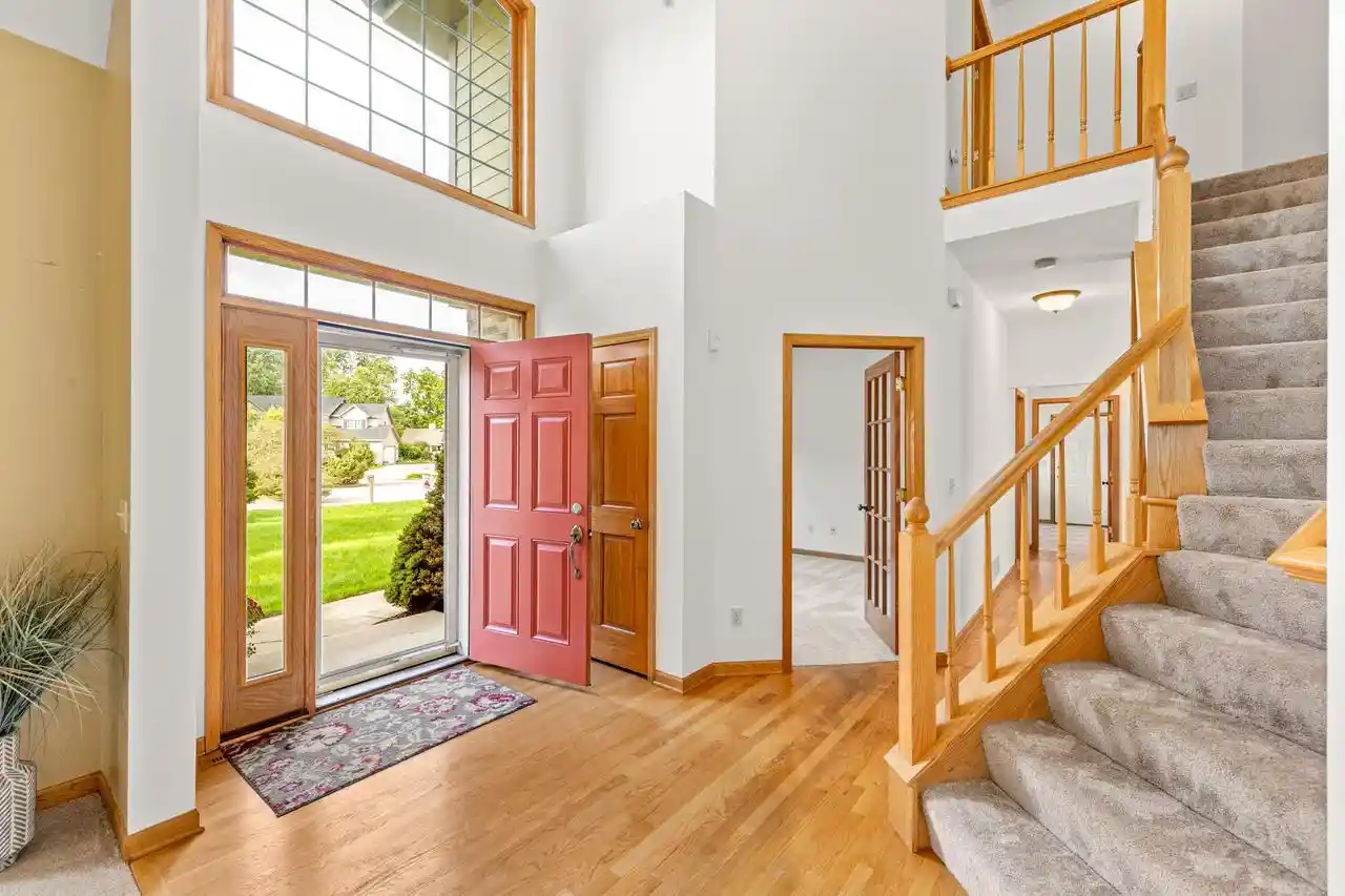 Photo 3 of Single family home for sale at 9414 N Pearlette Ln, Milwaukee, WI 53223 | MLS# 1981011 | Listing updated on 2026-09-26