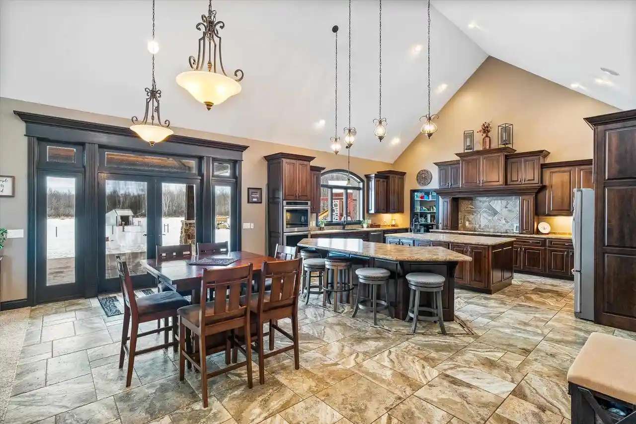 Photo 4 of Single family home for sale at 9073 Richfield Dr, Marshfield, WI 54449 | MLS# 22604619 | Listing updated on 2026-09-17
